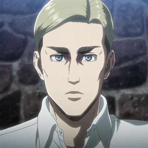 how old is erwin smith.